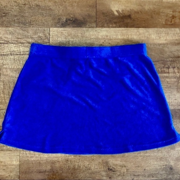 NWT Echo blue coverup skirt with front pocket that has a velcro close. Large - Picture 4 of 9